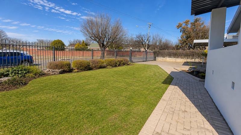 4 Bedroom Property for Sale in Bayswater Free State